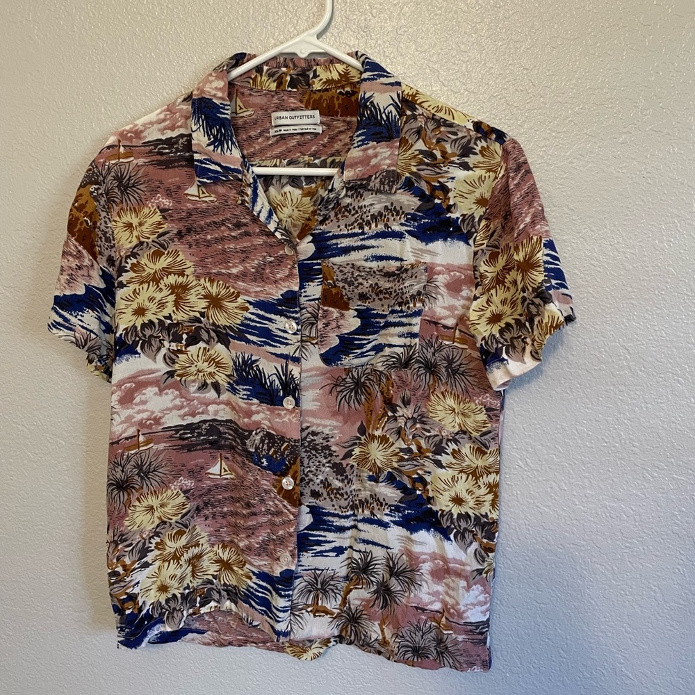 Urban Outfitters Hwaiian Surf Shirt XS EUC